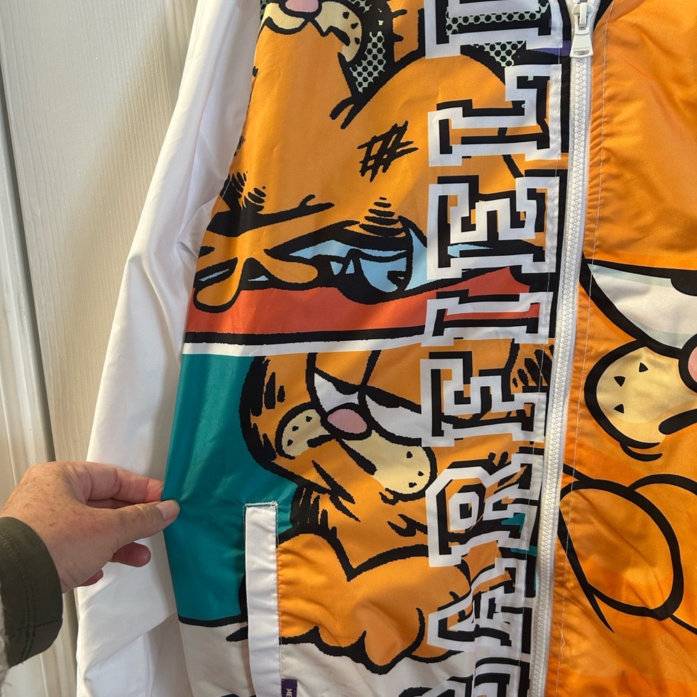 NWT Members Only Garfield Graphic Windbreaker Men’s Jacket Zip Front Size Medium - Picture 4 of 10